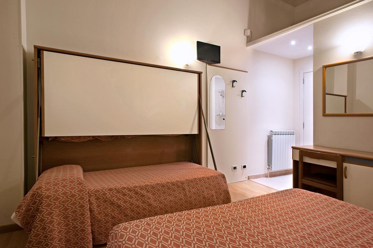 Via Marsaglia Rooms Sanremo Exterior foto